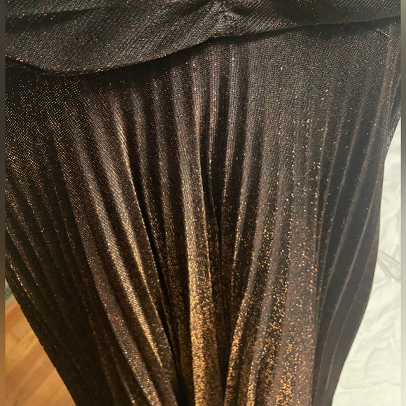 Cache accordion style black/copper metallic dress - Picture 6 of 6